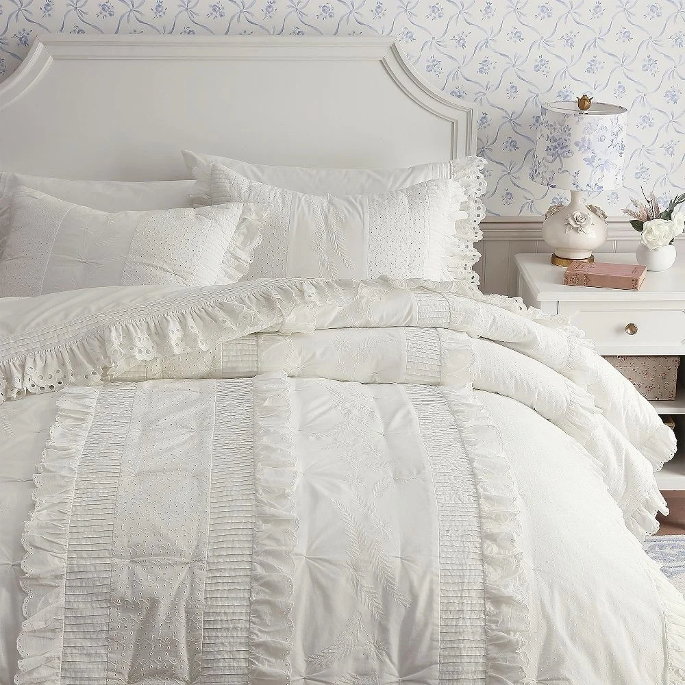 PB TEEN LoveShackFancy Eyelet Quilt and Pillowsham Twin